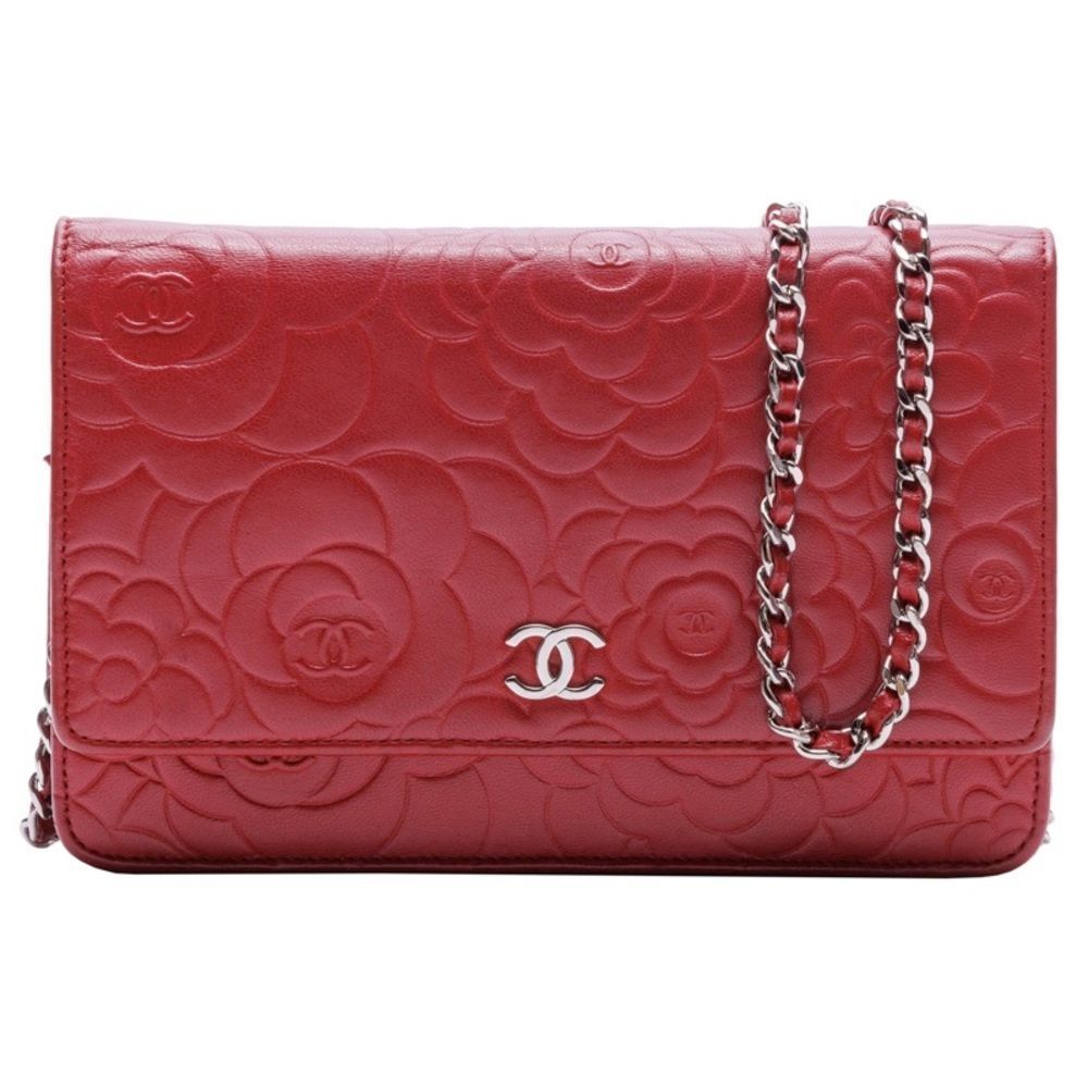 Camellia Push Lock Chain Wallet Lambskin Silver Metal Fittings  Red